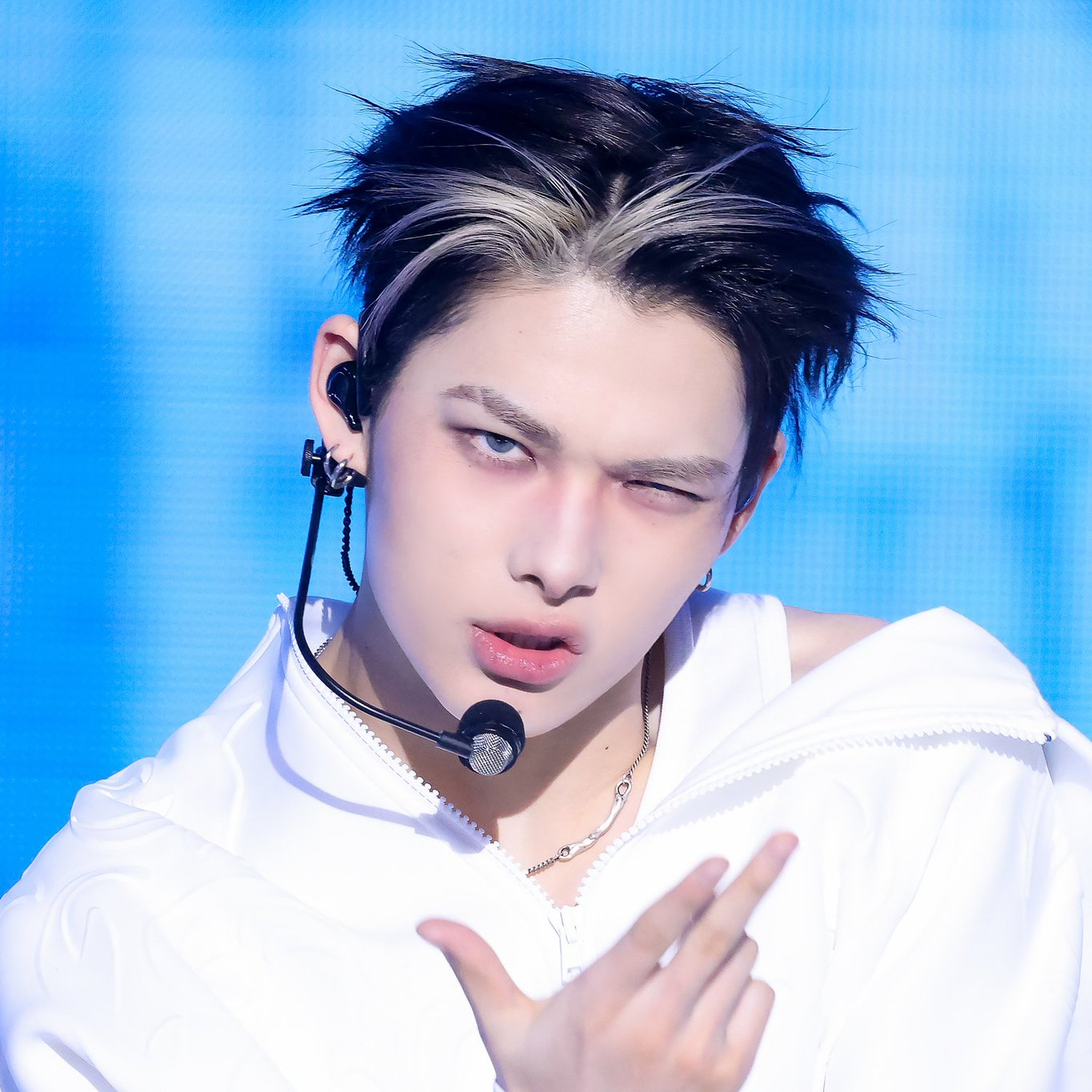 Momen yang diabadikan oleh penggemar NI-KI (ENHYPEN)