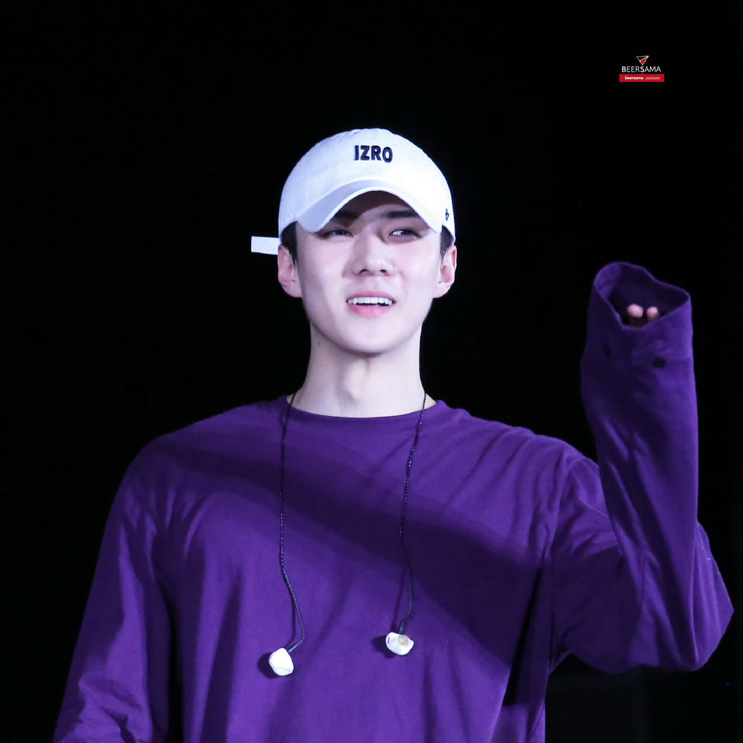 세훈 (EXO)의 비하인드 컷