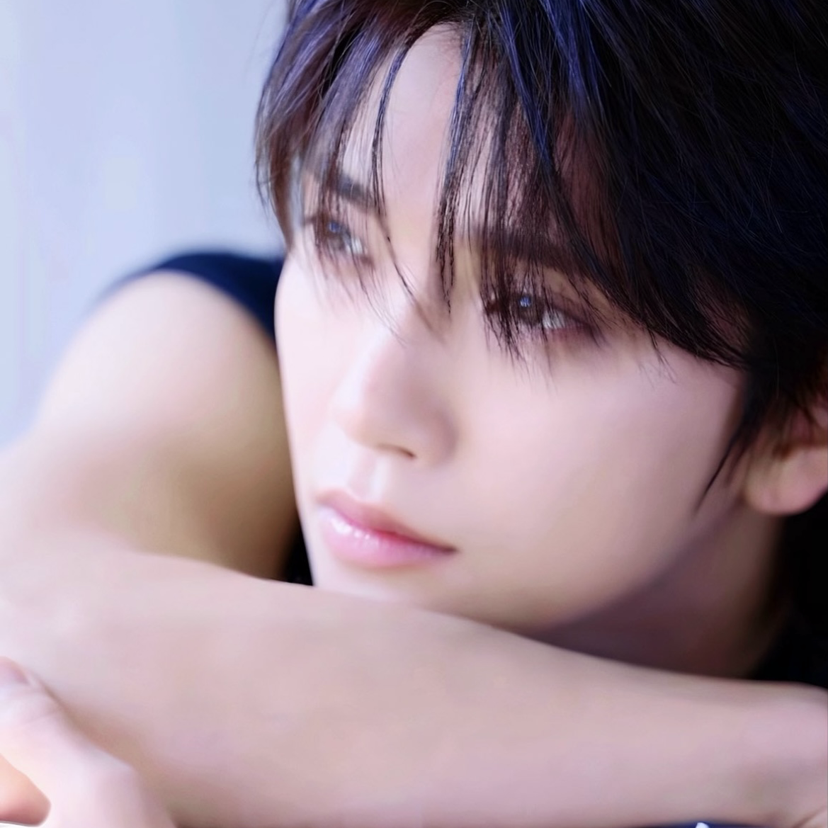 Behind-the-scenes cut of Joshua (SEVENTEEN)