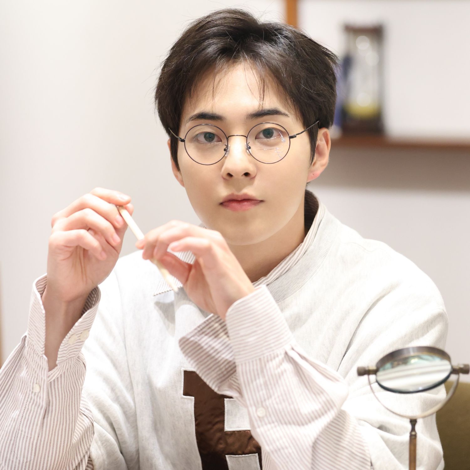 Behind-the-scenes cut of Xiumin (EXO)