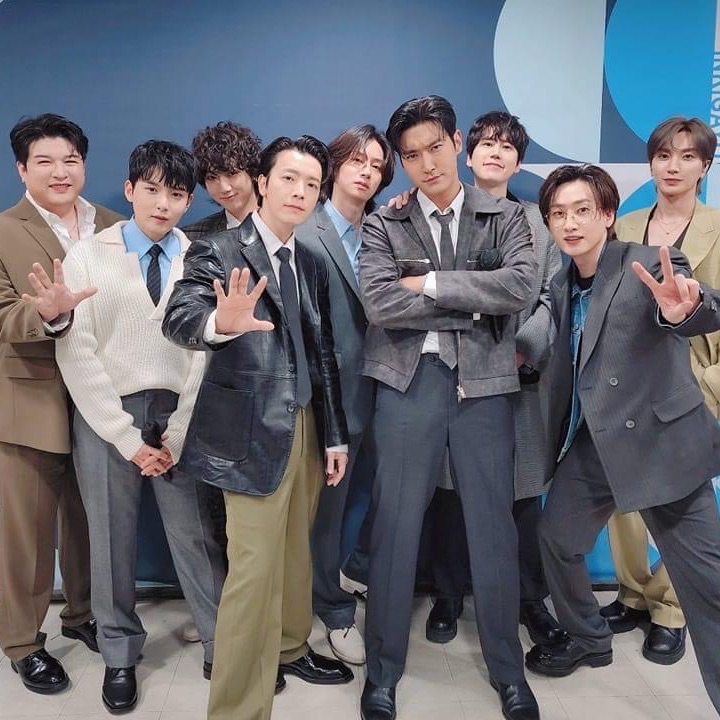 Potret di balik layar Super Junior