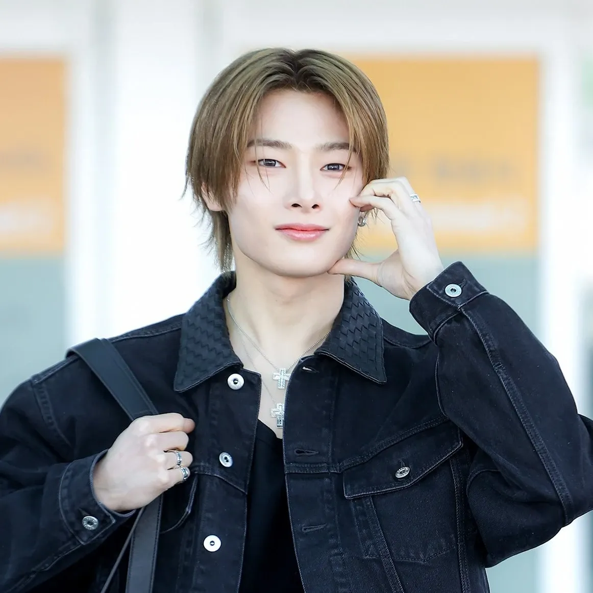 Behind-the-scenes cut of I.N (Stray Kids)