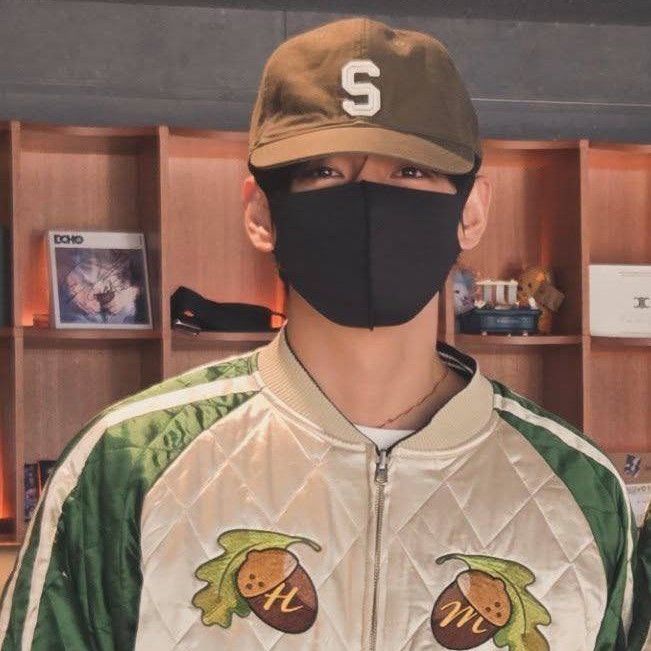 V (BTS)の最新写真