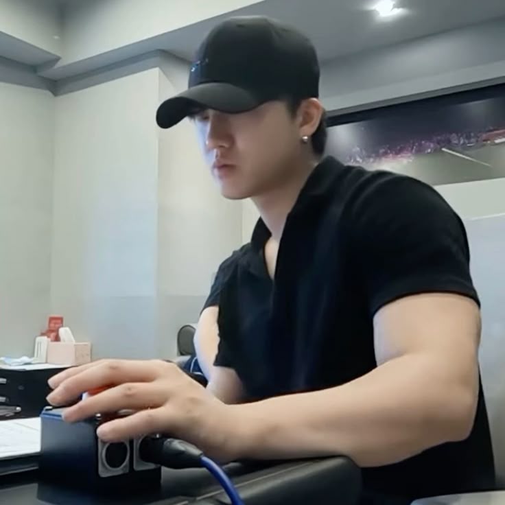 A moment captured by Changbin (Stray Kids)'s fan