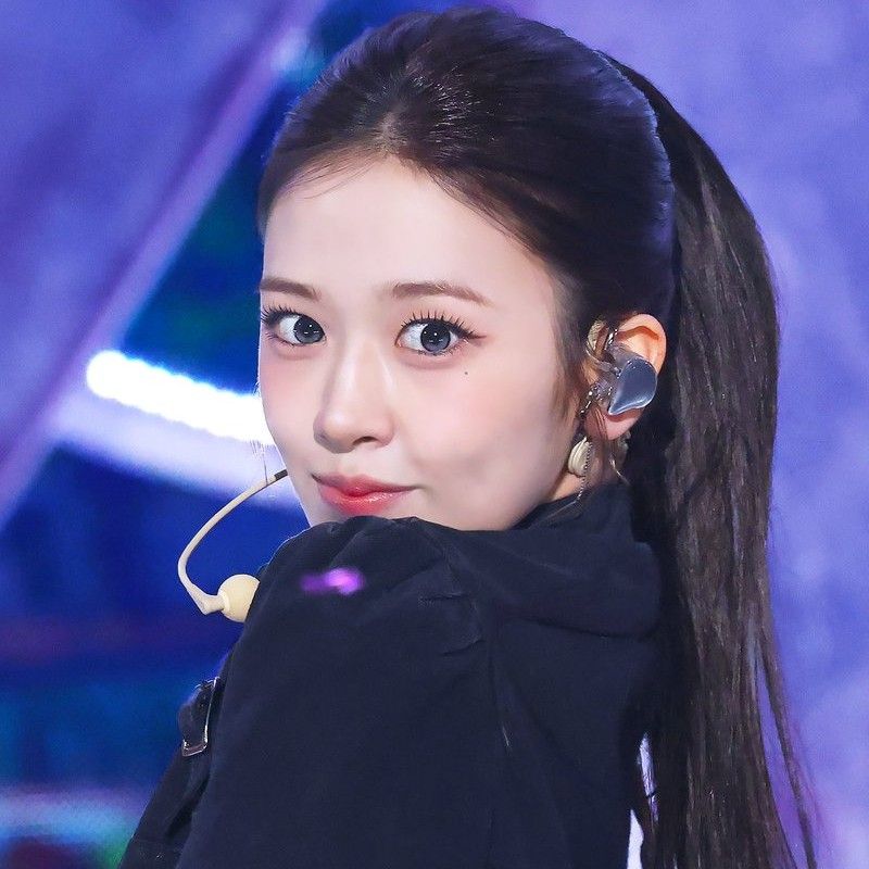 안유진 (IVE)의 최신 사진