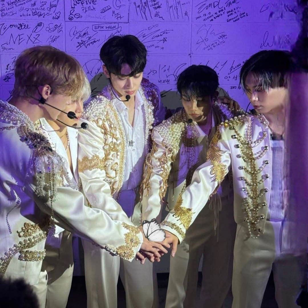 아스트로 최근 활동샷