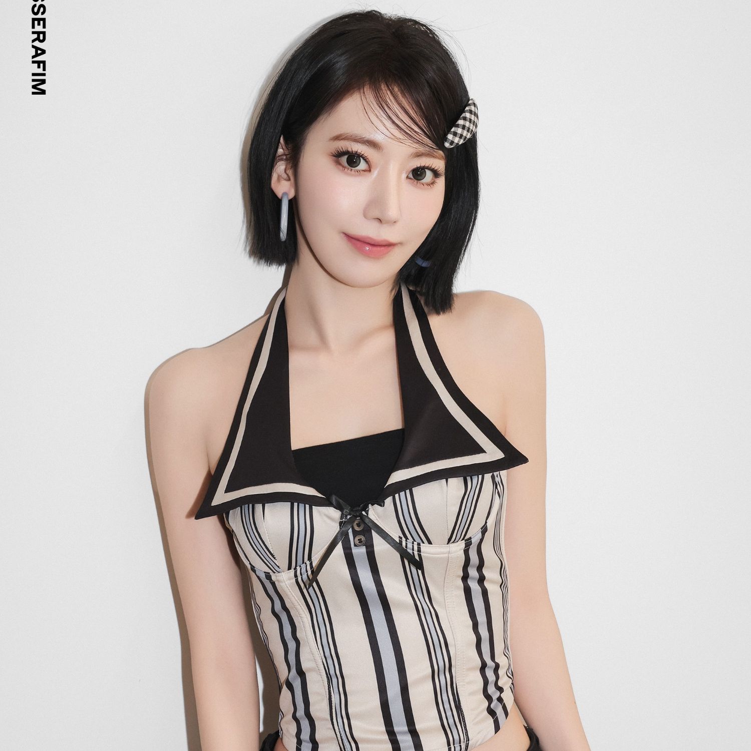 Recent activity shot of Sakura (LE SSERAFIM)