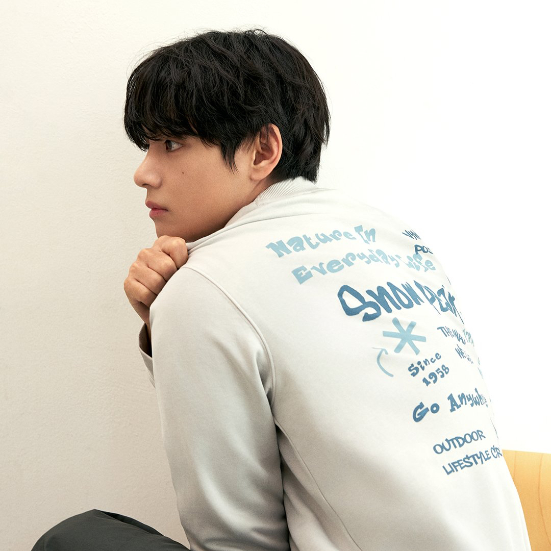 Latest photo of V (BTS)