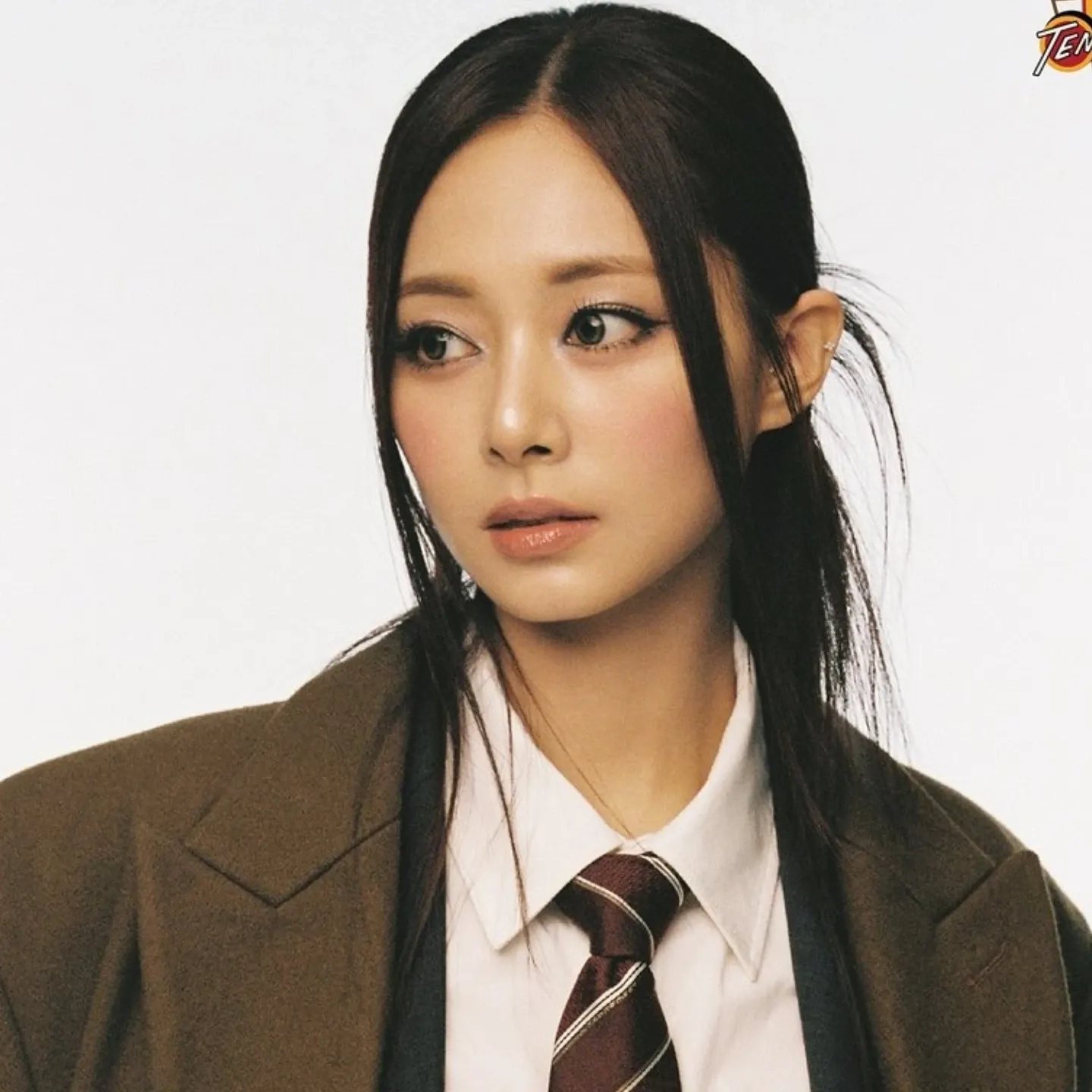 쯔위 (TWICE)의 비하인드 컷