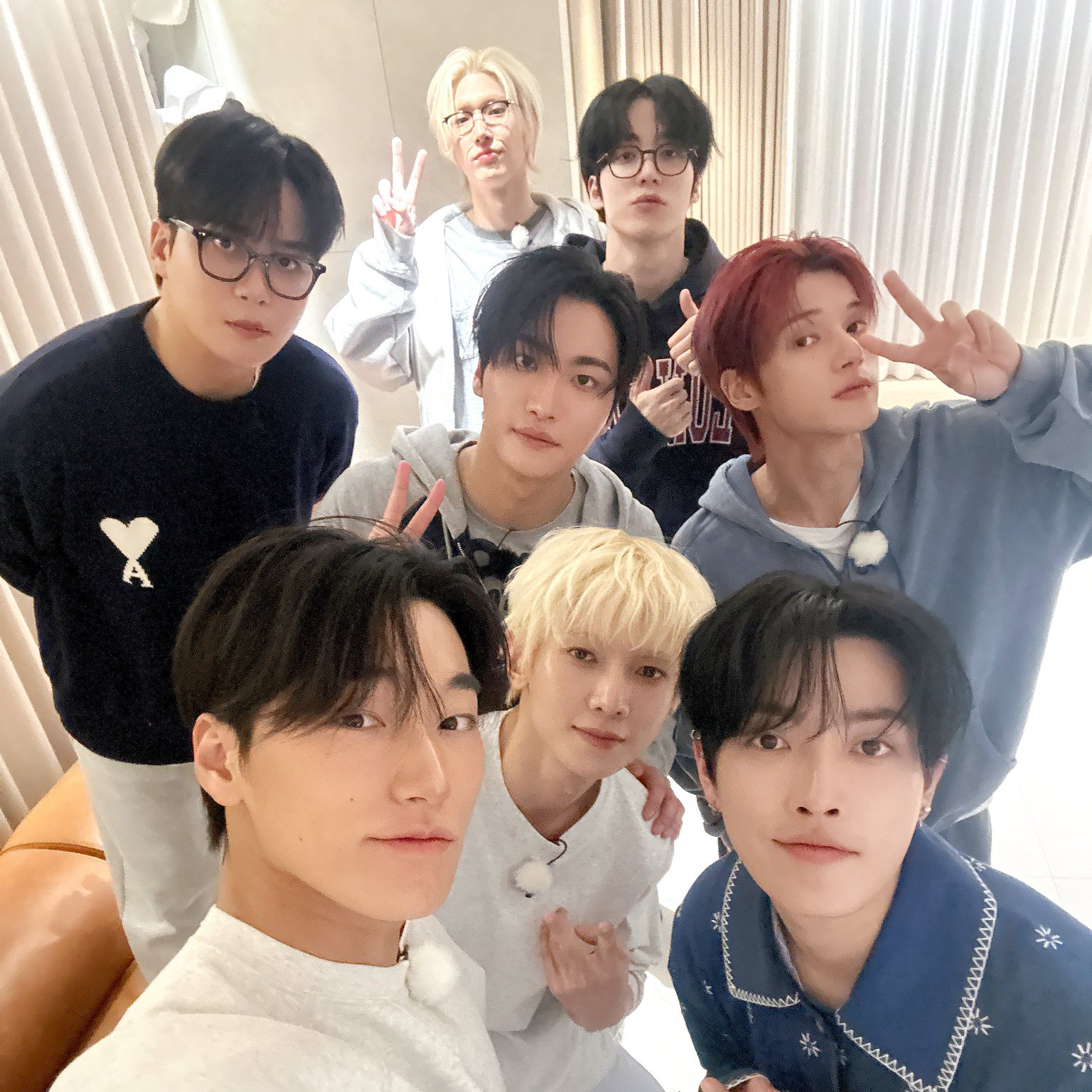 Foto aktivitas terbaru ATEEZ
