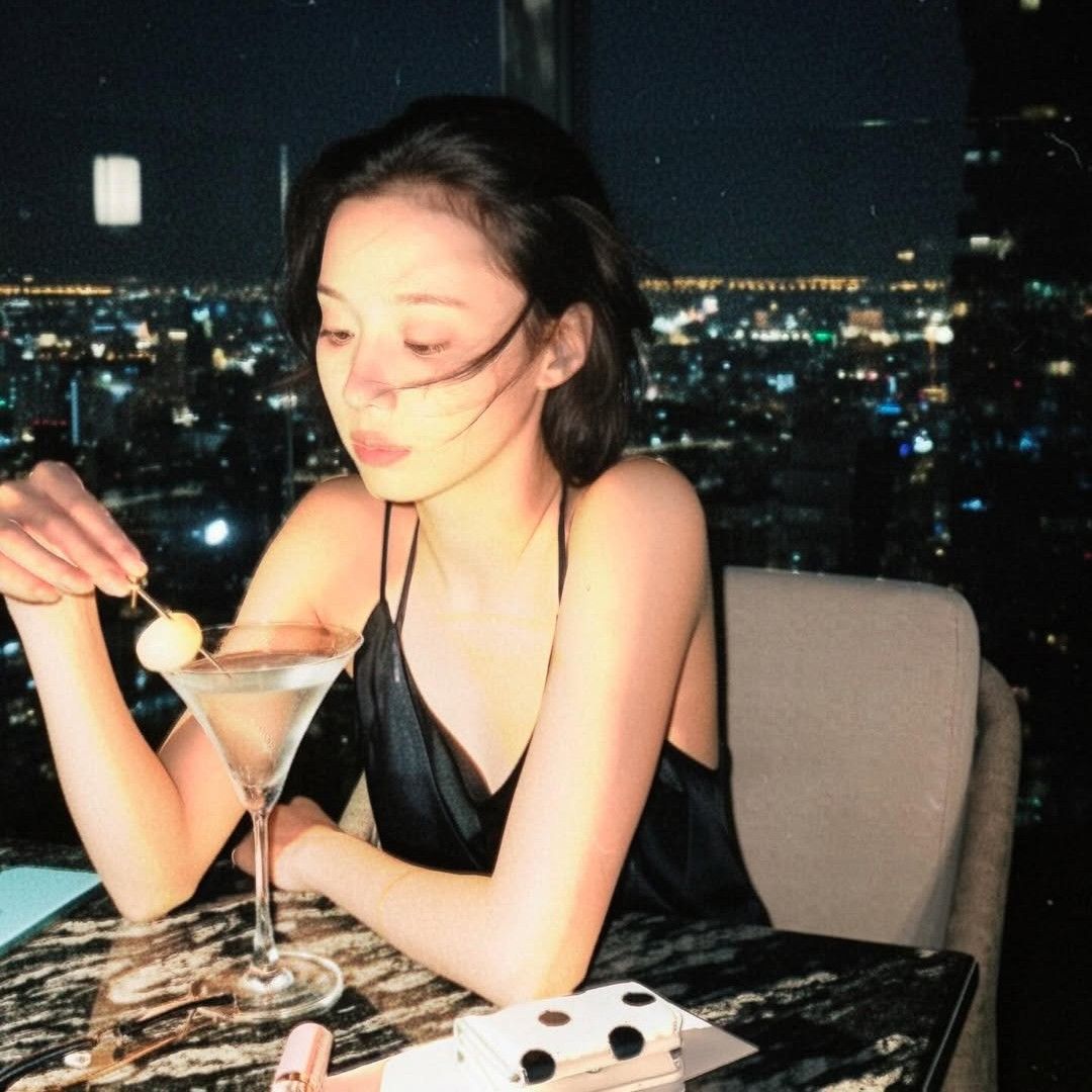 Winter (aespa)的最新照片