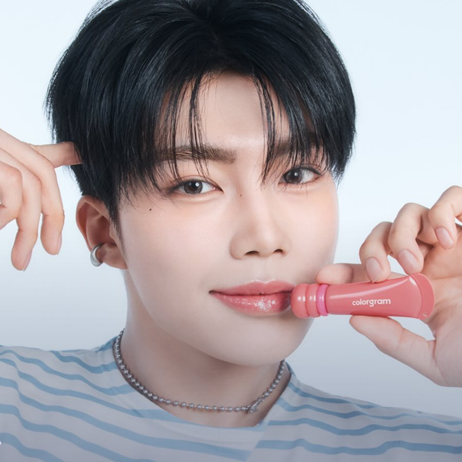 Latest photo of Park Gunwook (ZEROBASEONE)