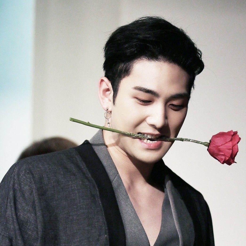 백호의 최신 사진