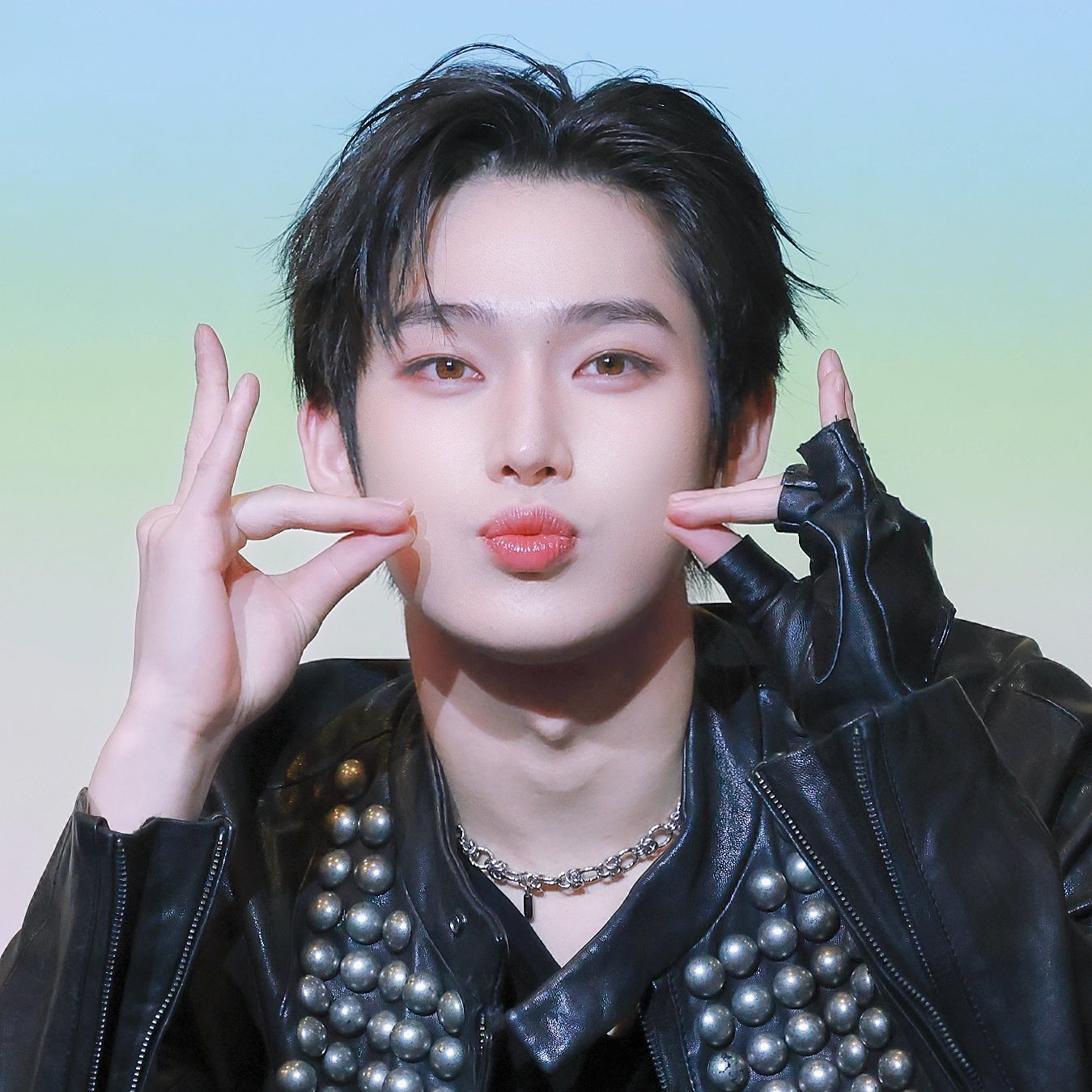 선우 (ENHYPEN) 최근 활동샷