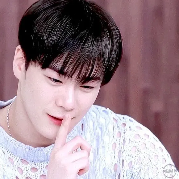 Behind-the-scenes cut of Moonbin (ASTRO)