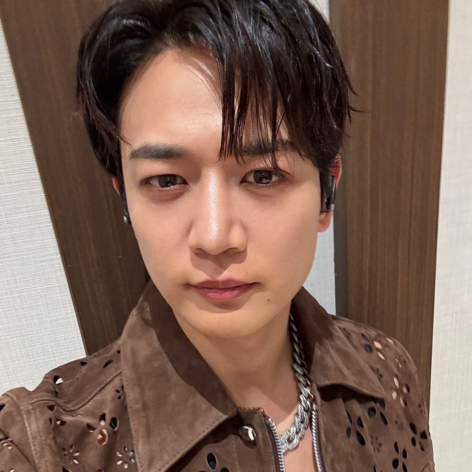 Behind-the-scenes cut of Minho (SHINee)