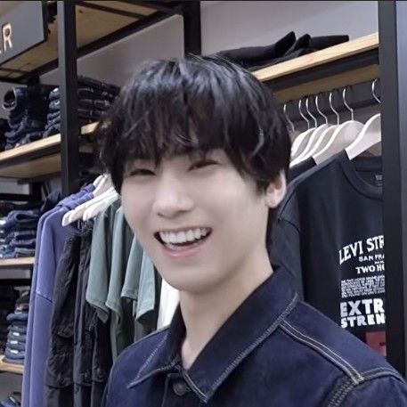 Behind-the-scenes cut of Rocky