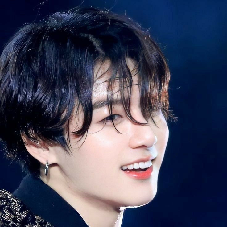 정국 (방탄소년단)의 최신 사진