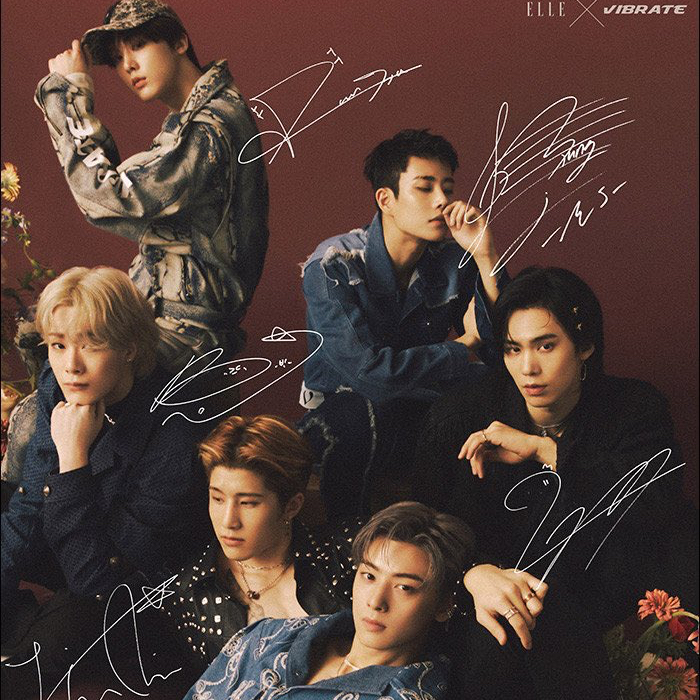 ASTROの舞台裏ショット