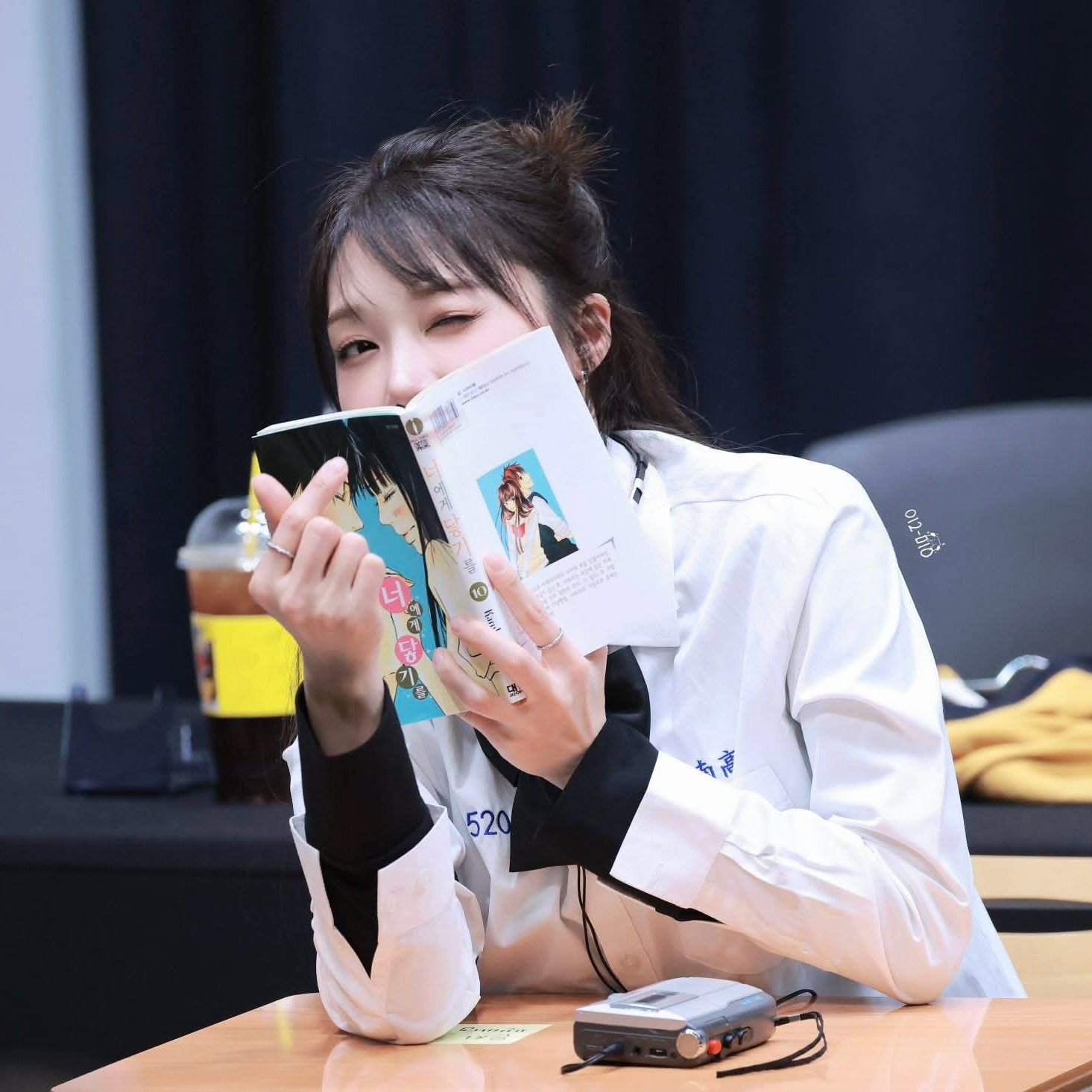 チョン・ウンジ (Apink)の舞台裏ショット