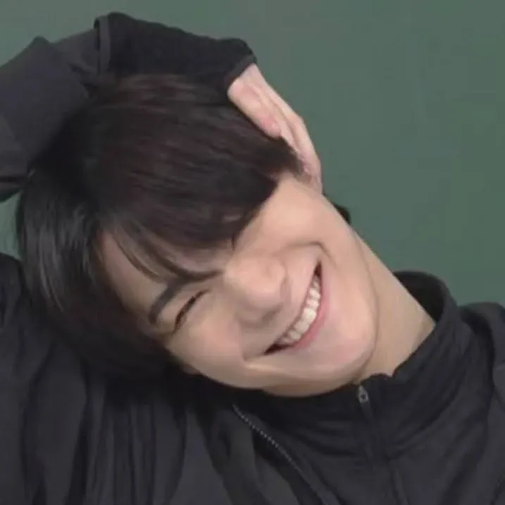 Behind-the-scenes cut of Moonbin (ASTRO)