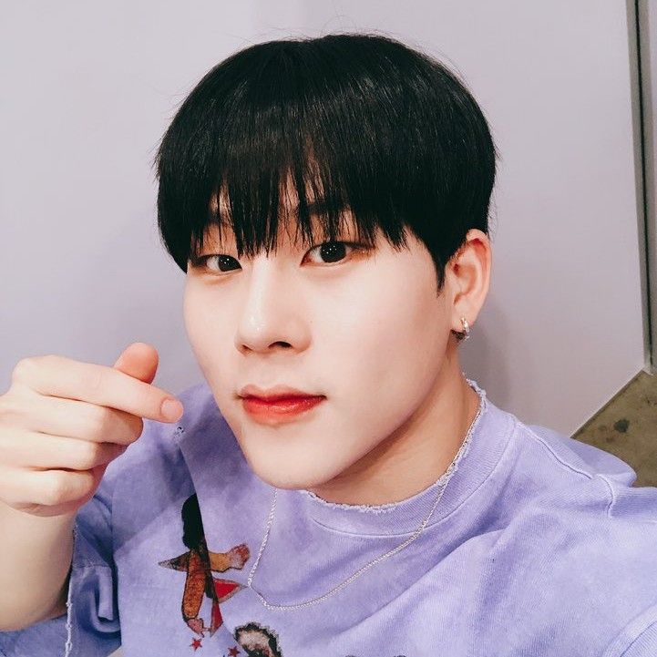 Momen yang diabadikan oleh penggemar MONSTA X