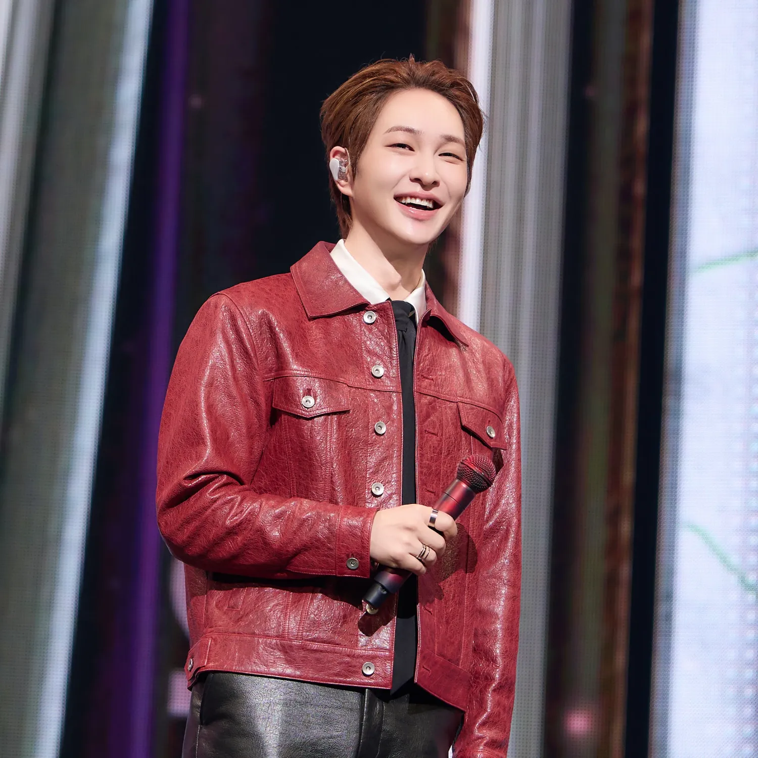 Recent activity shot of Onew (SHINee)