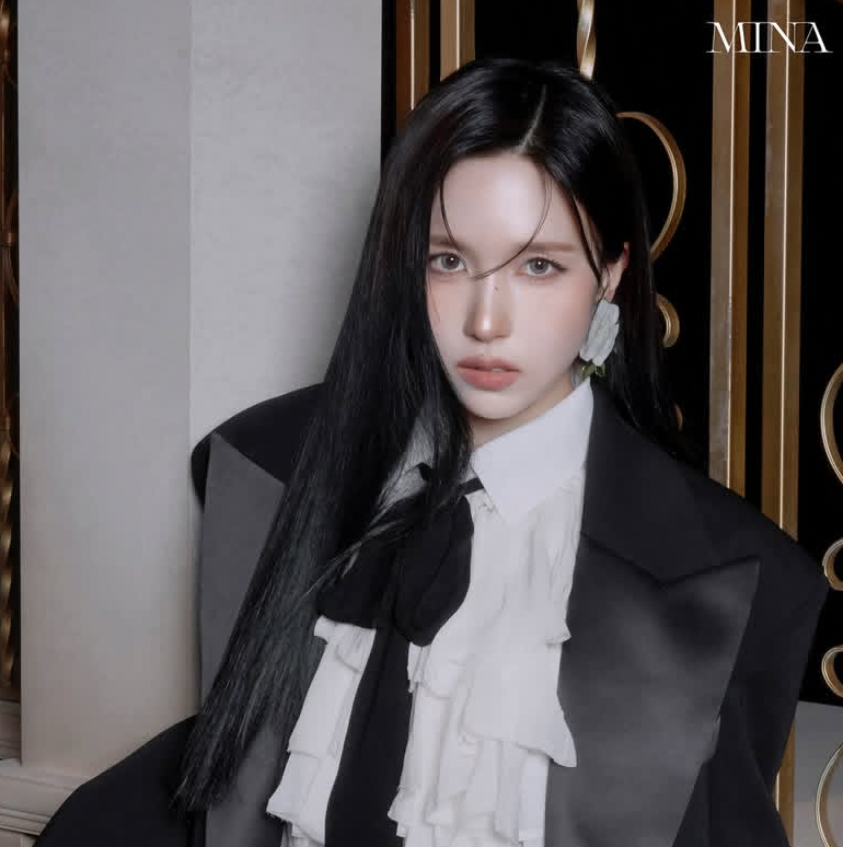 Recent activity shot of Mina (TWICE)