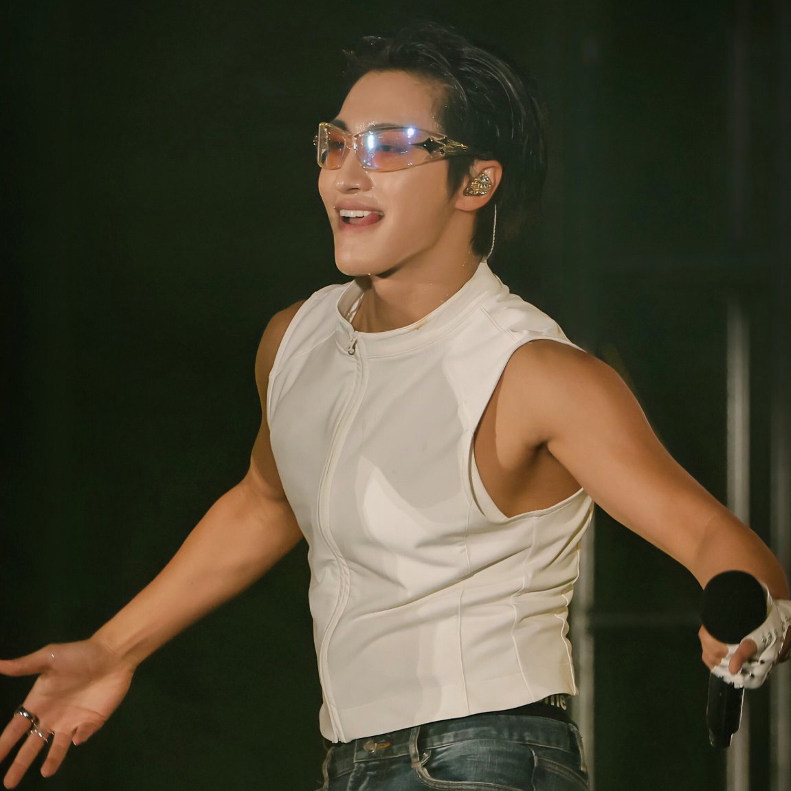 Latest photo of Seonghwa (ATEEZ)