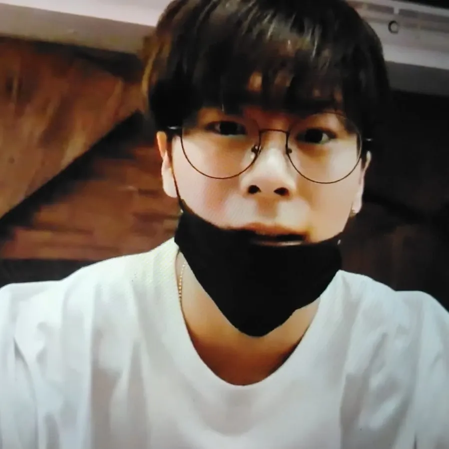 Behind-the-scenes cut of Moonbin (ASTRO)