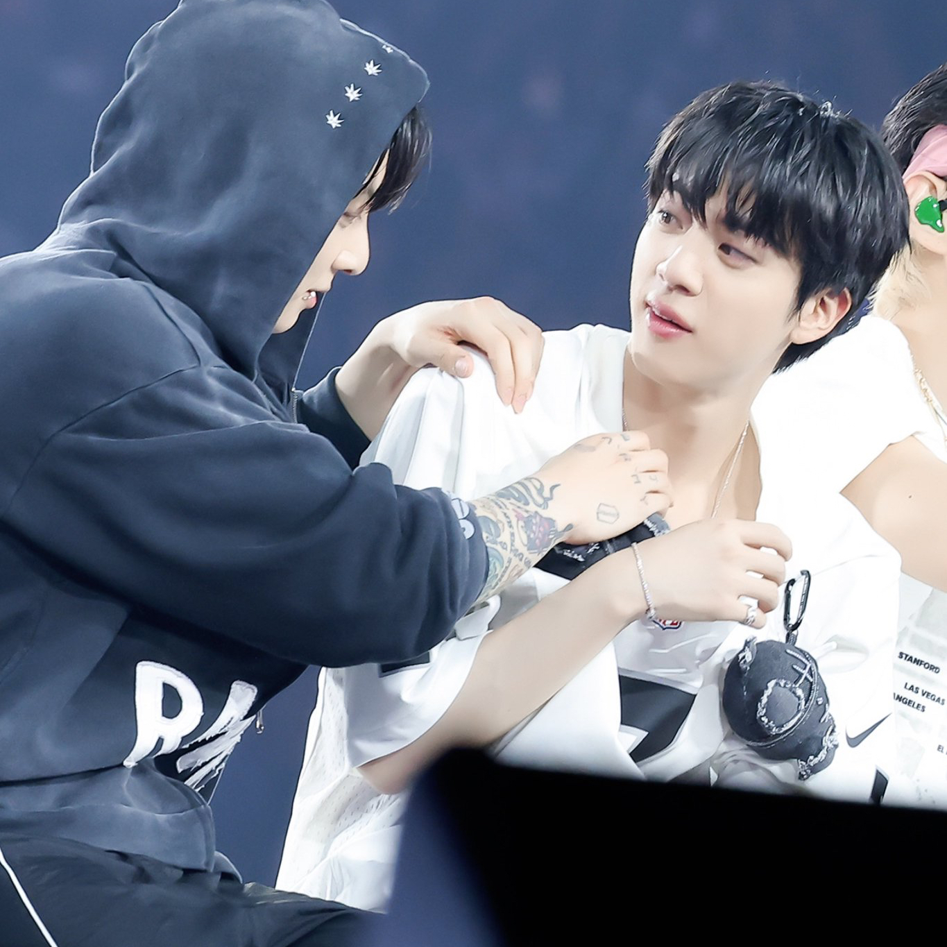 Foto terbaru Jin (BTS)