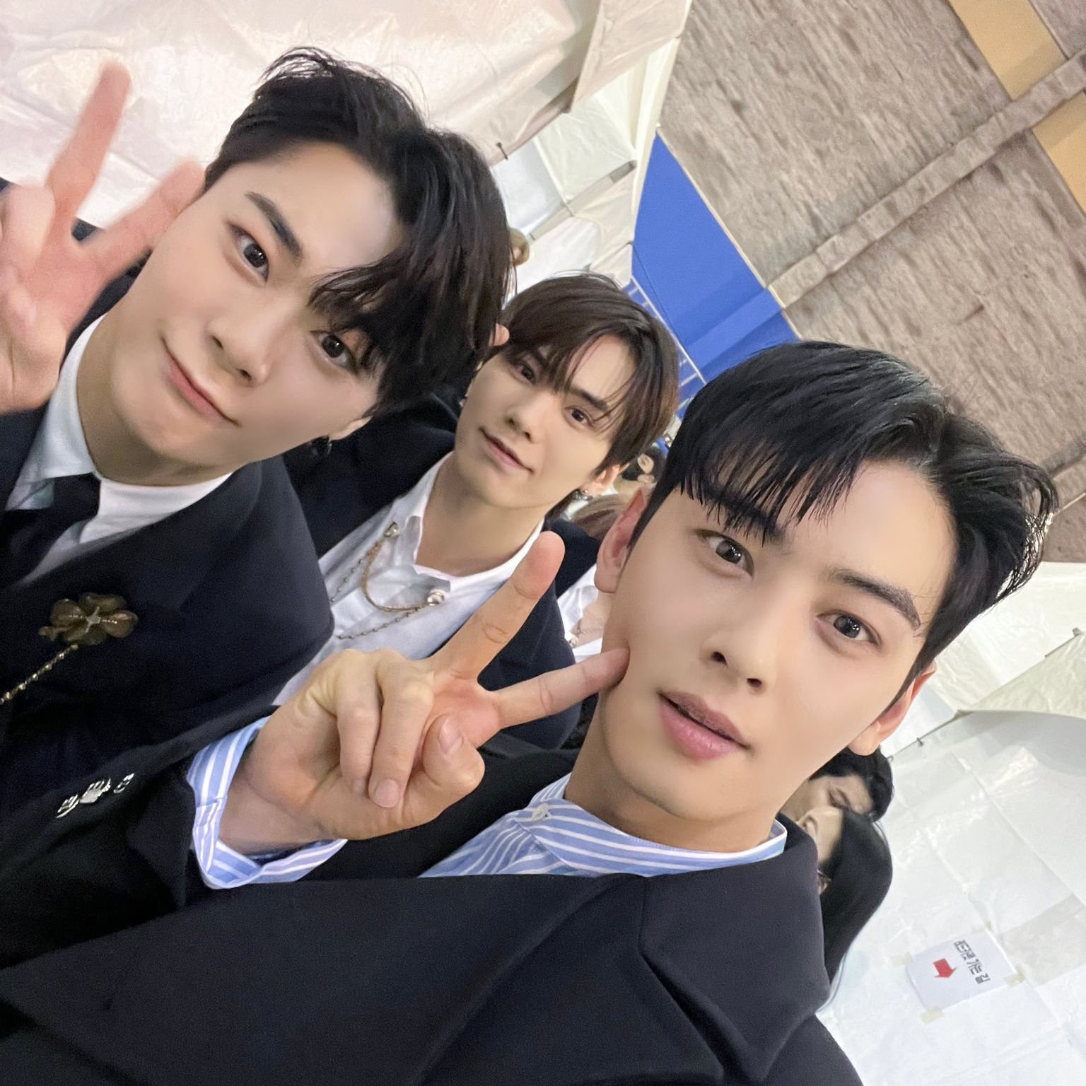 A moment captured by ASTRO's fan