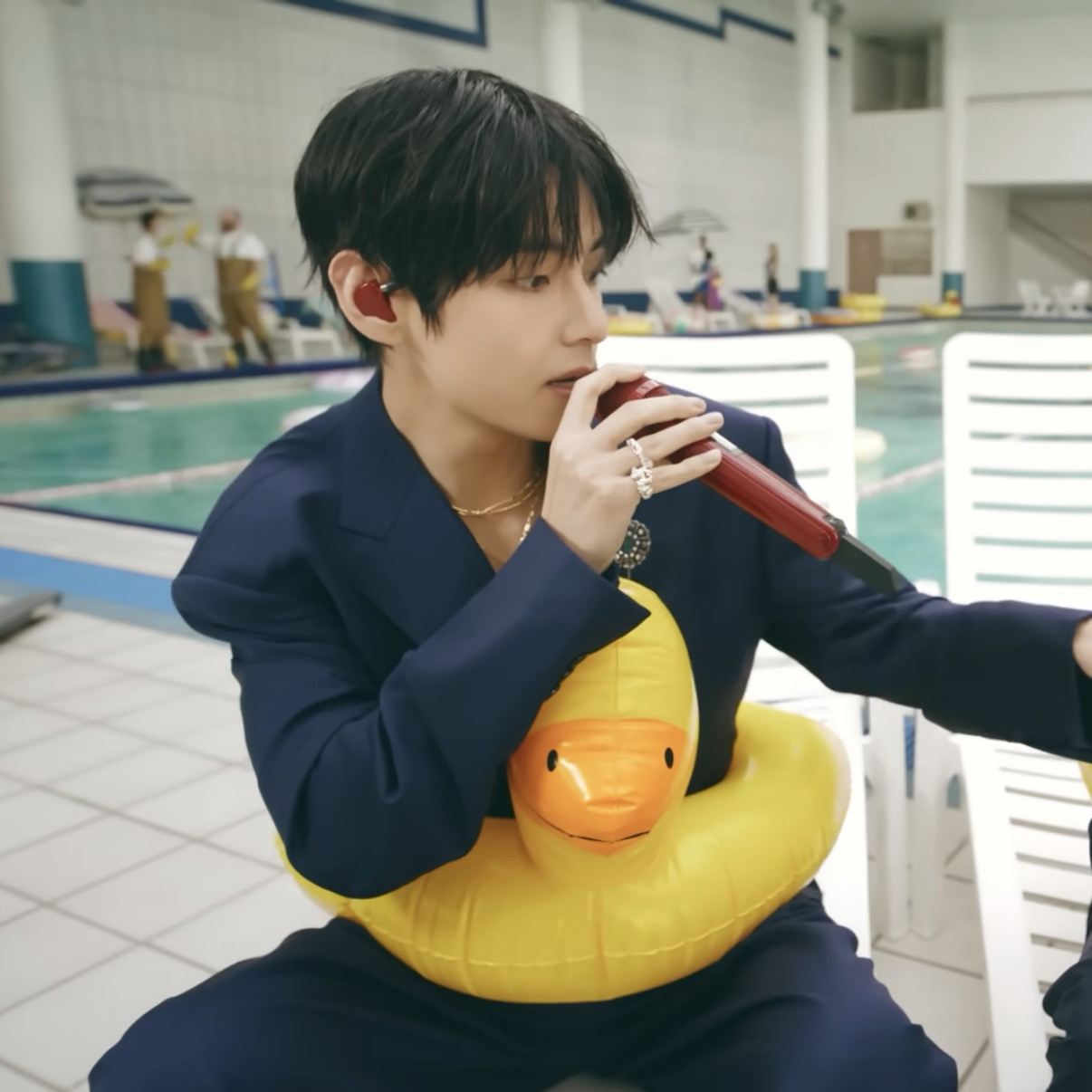 V (BTS)の最近の活動写真