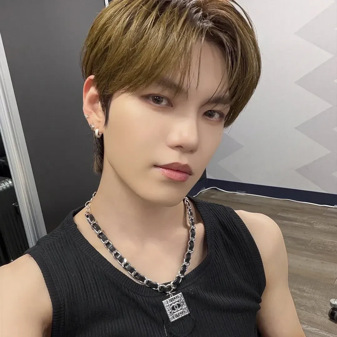 Feed komunitas K-pop terpanas hari ini