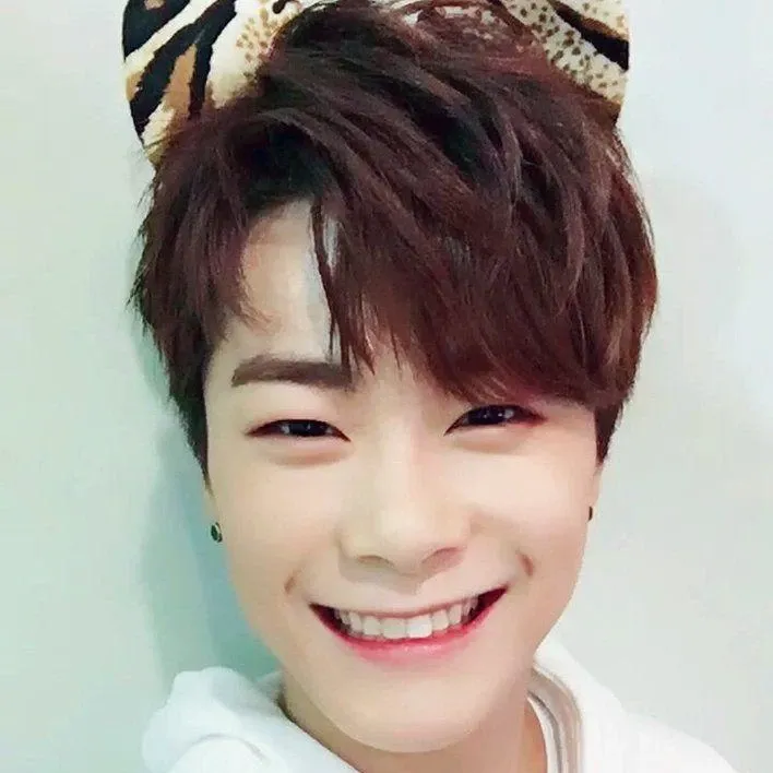 아스트로의 비하인드 컷