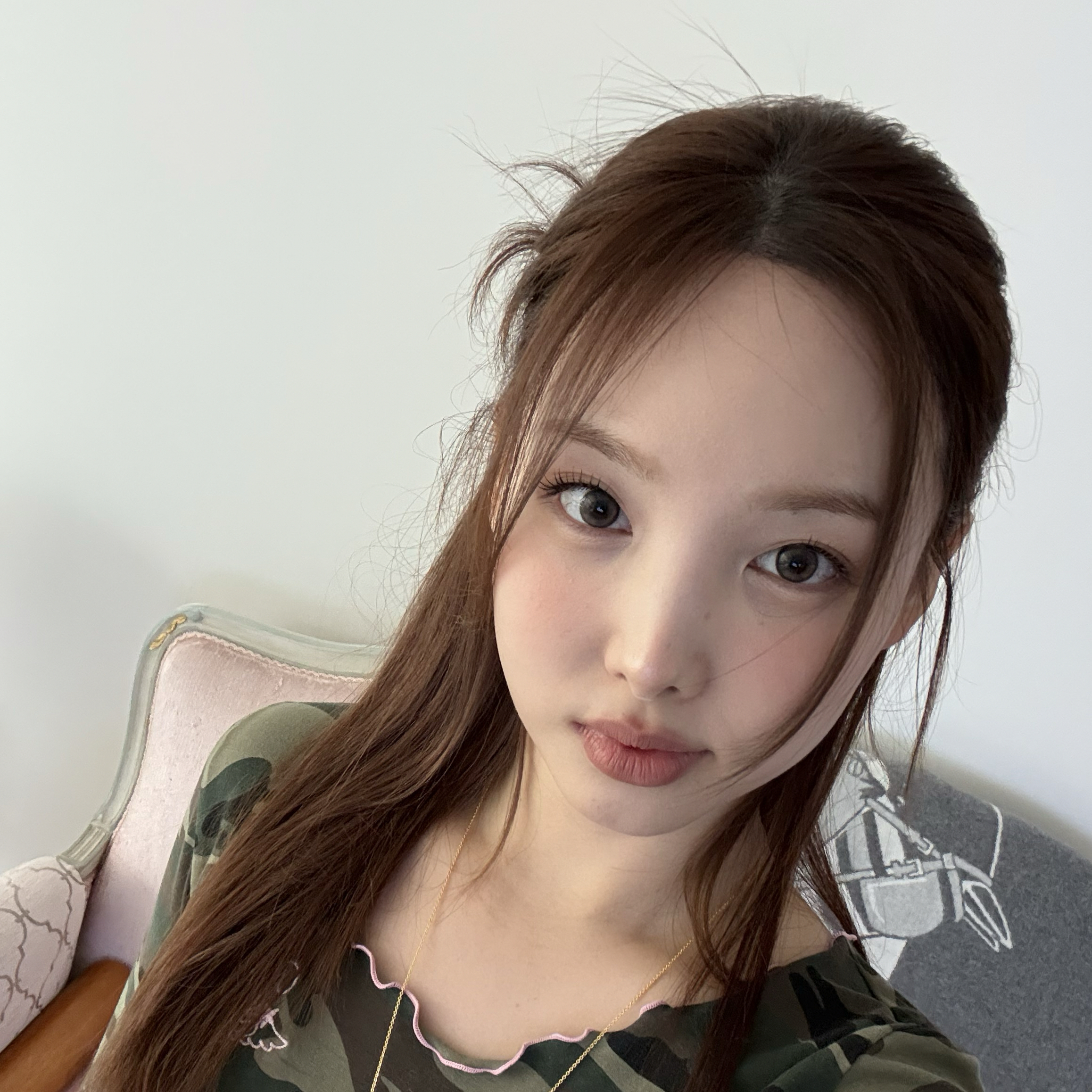 Recent activity shot of Nayeon (TWICE)