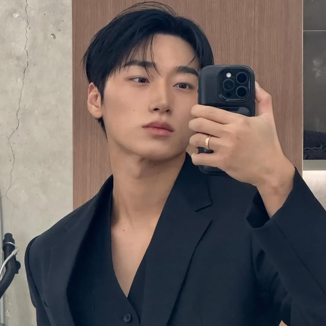에이티즈의 비하인드 컷