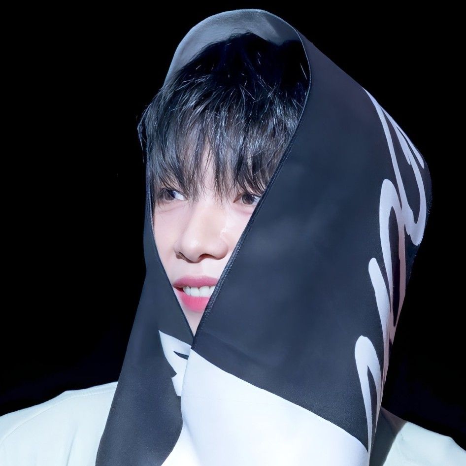 Latest photo of Jeong Sewoon