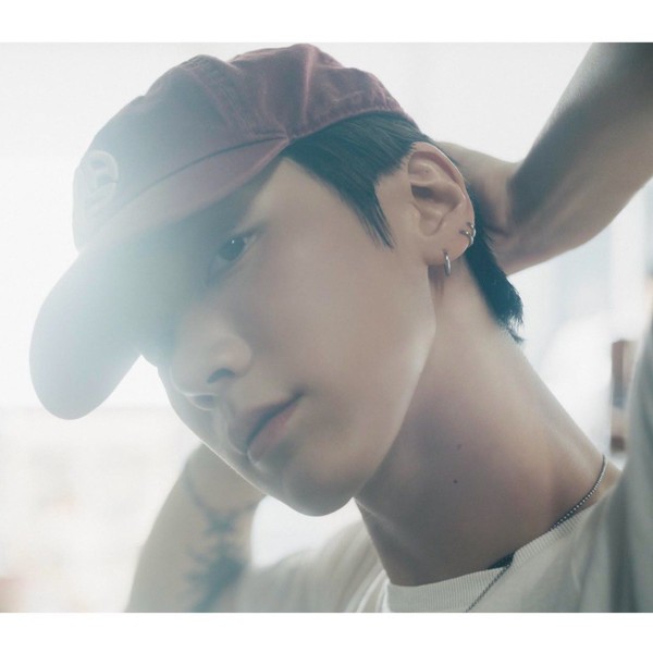 Popular profile image of TEN (WayV) selected by votes
