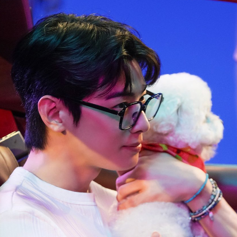 A moment captured by Eunwoo (ASTRO)'s fan