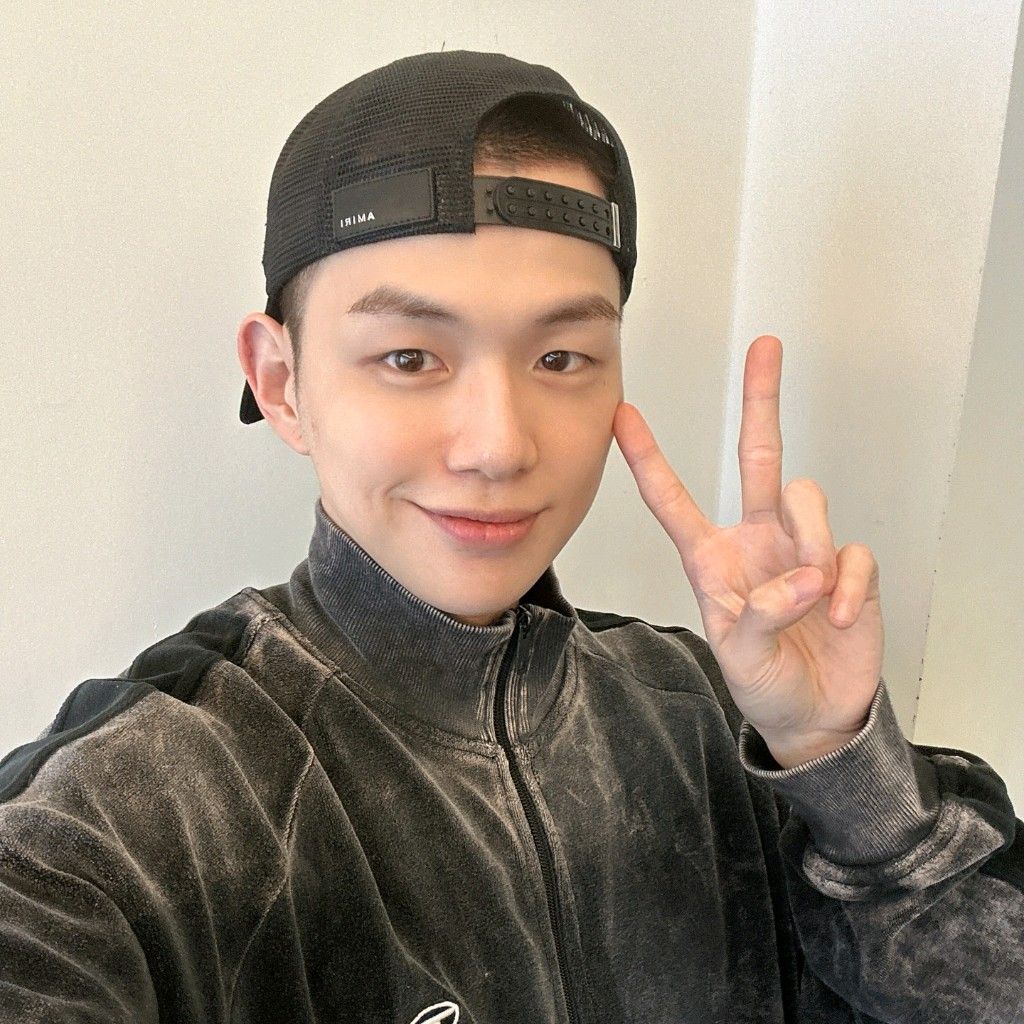 강다니엘의 최신 사진