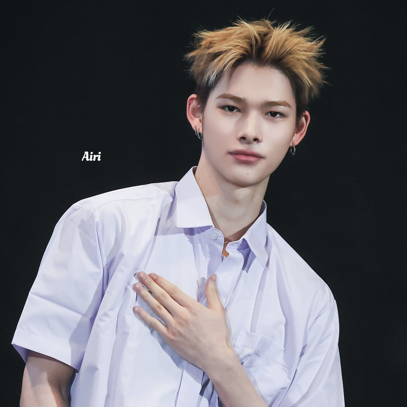 Foto terbaru NI-KI (ENHYPEN)