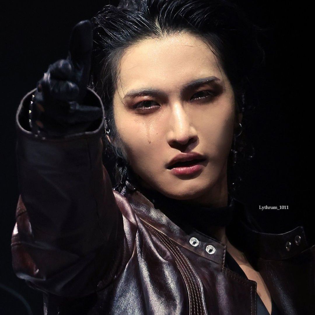 에이티즈의 비하인드 컷