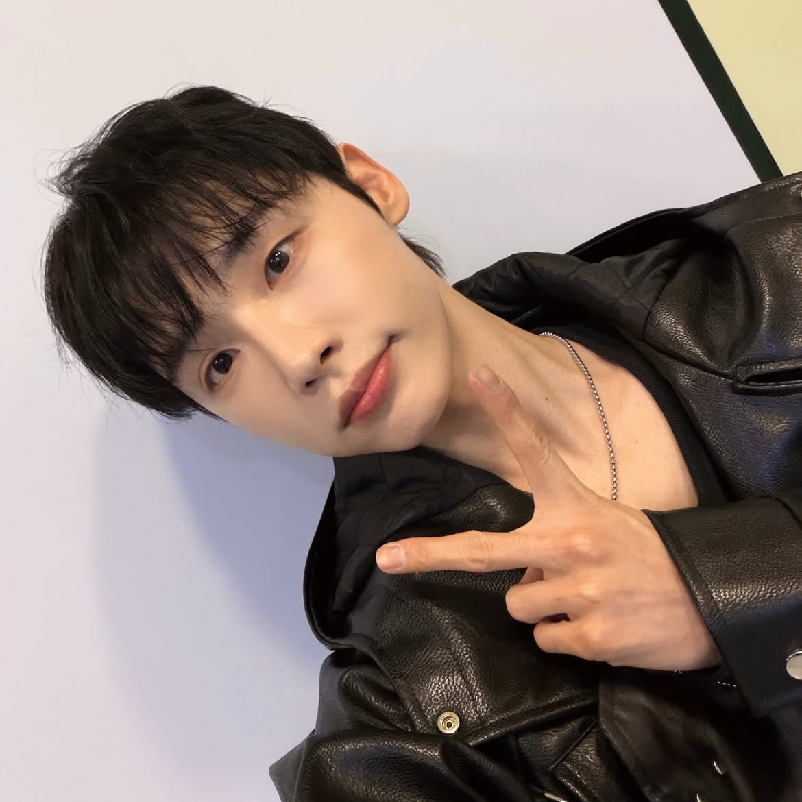 Behind-the-scenes cut of Jeon Woong (AB6IX)