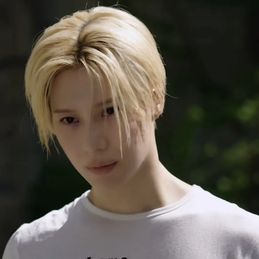 Recent activity shot of Taemin (SHINee)