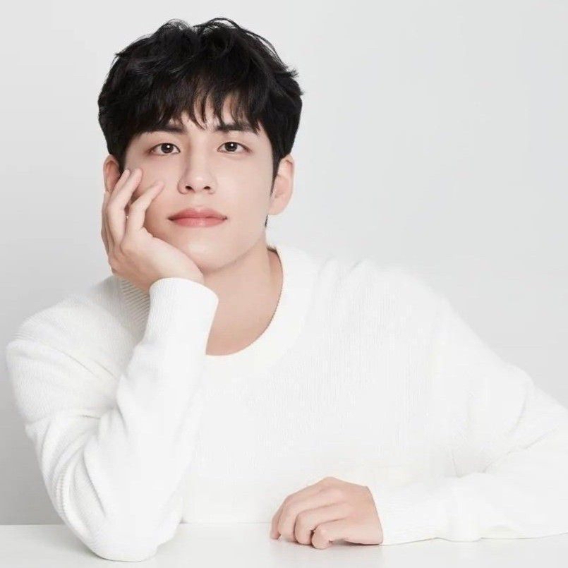 원필 (DAY6)의 비하인드 컷