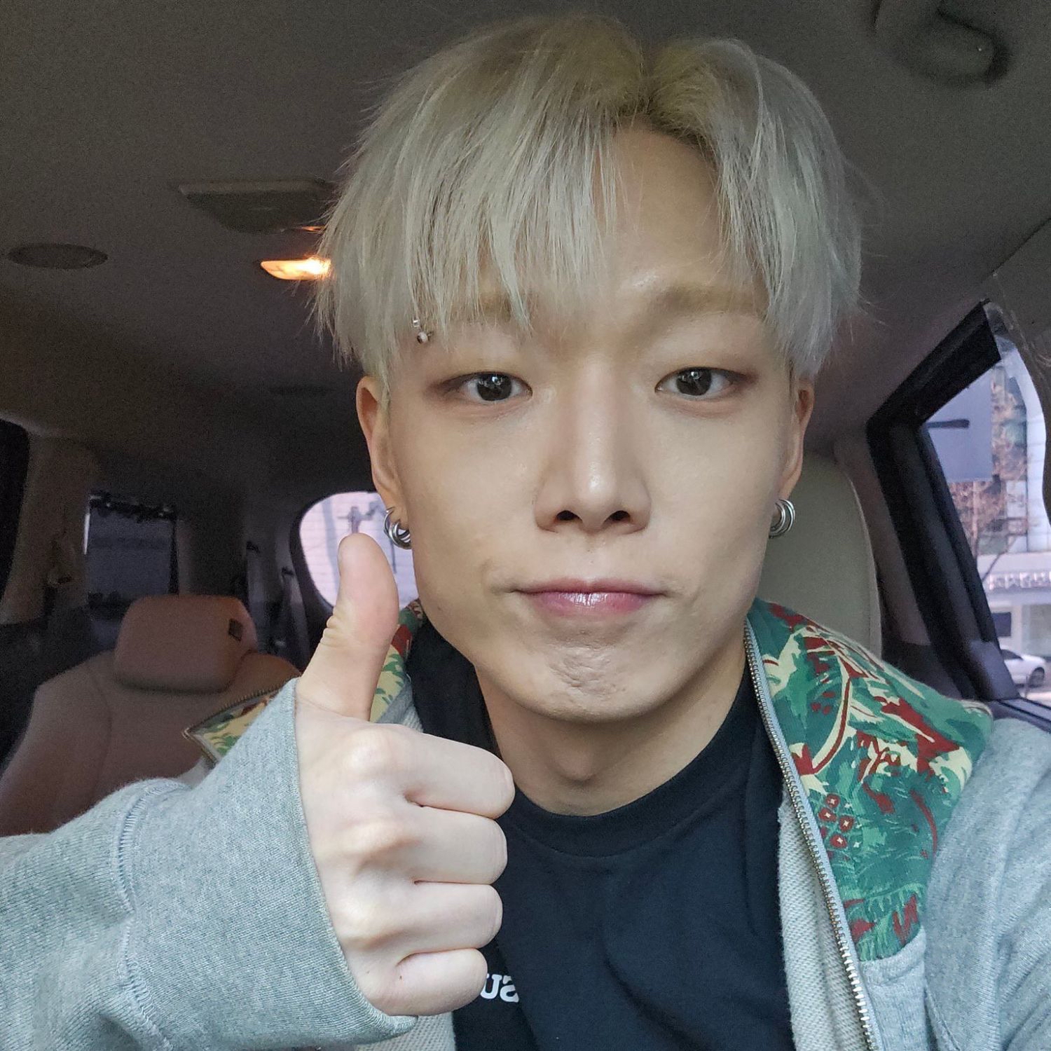 Latest photo of BOBBY (iKON)