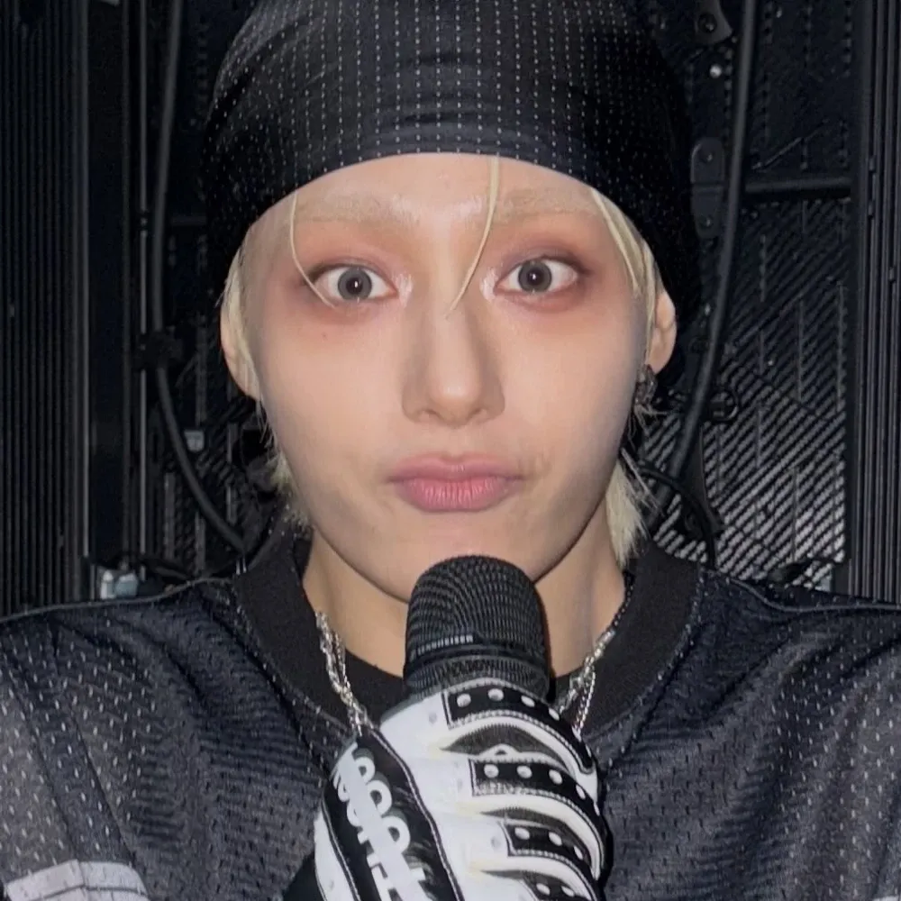 Latest photo of Hwanwoong (ONEUS)