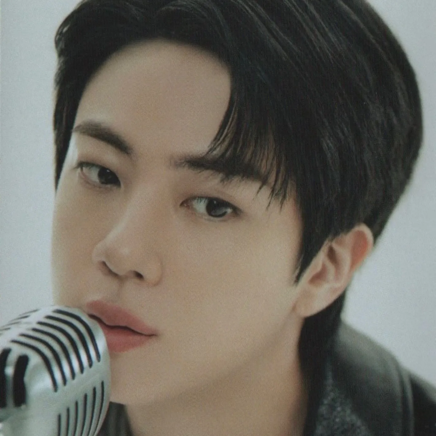 Potret di balik layar Jin (BTS)