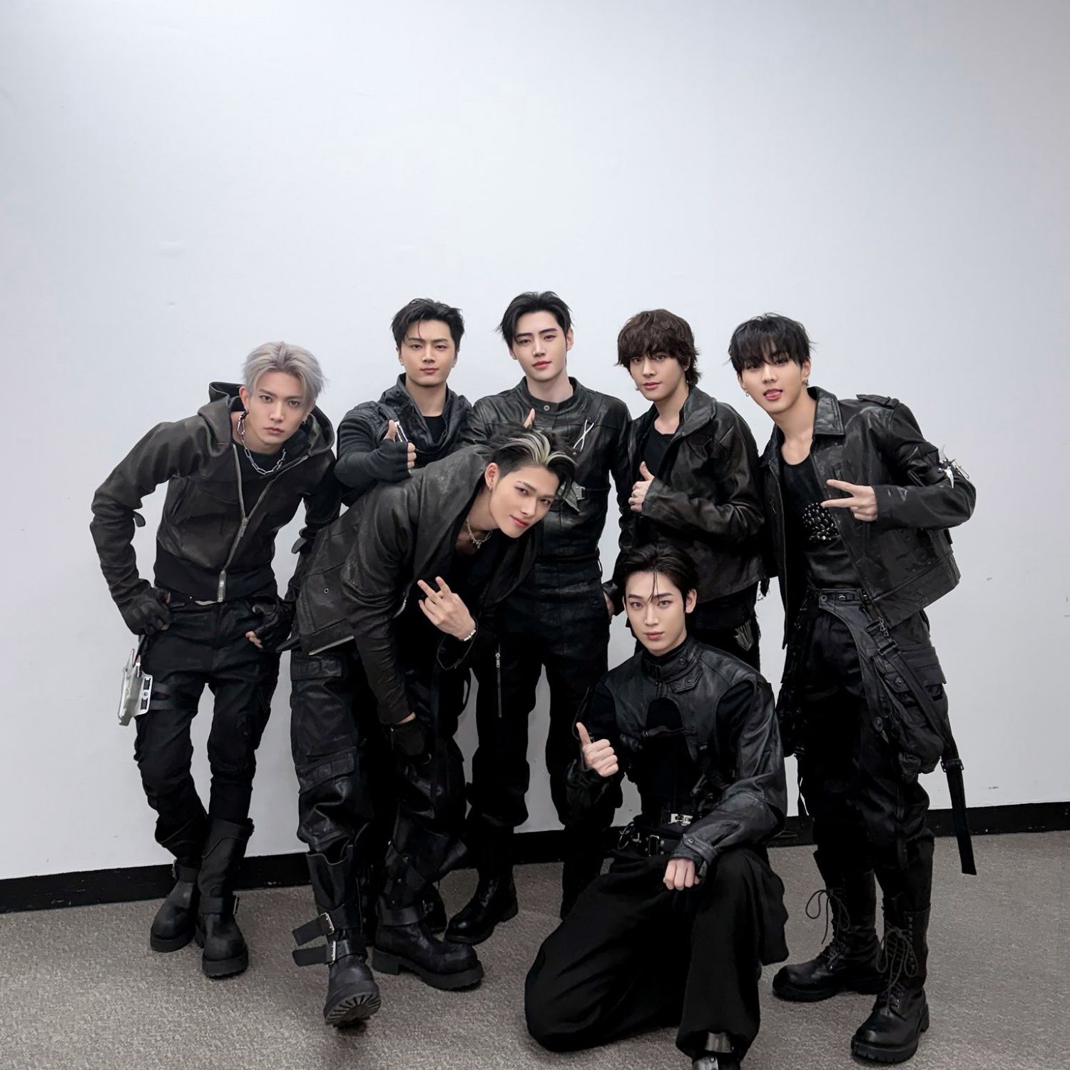 ENHYPEN의 최신 사진